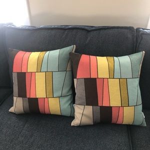 Modern pillow by Westex